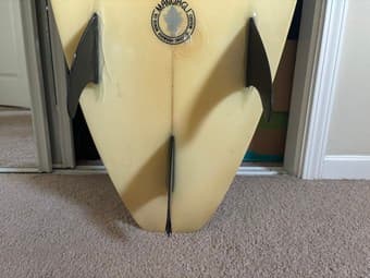 7'2" surfboard 3