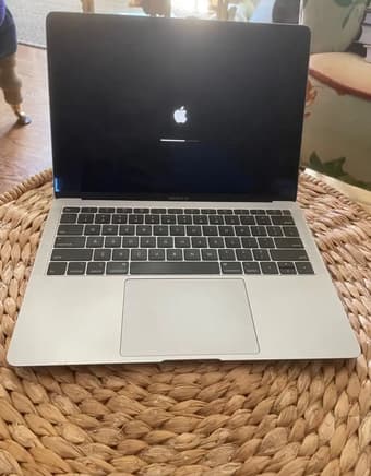 MacBook Air 13 inch 2