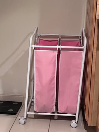 Rolling laundry hamper 1