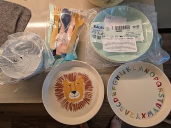 Move-out sale! Mattress, bicycle, TV, mop, iron etc 1