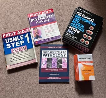 medical school books (First Aid, Pathoma, Kaplan Step 1 series) 1