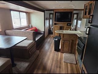 2017 Forest River Wildwood Travel Trailer 4