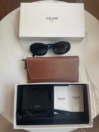 New/unused CELINE Sunglasses Triomphe Oval CL40194U Black, packaged 1