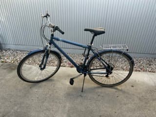 700c hybrid bike $120 1