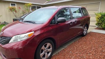 2015 Toyota Sienna 1