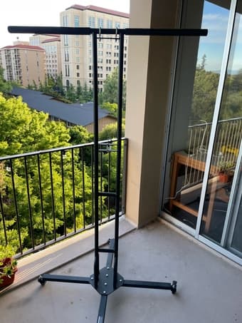 Freestanding bike rack to hang 4 bikes 2