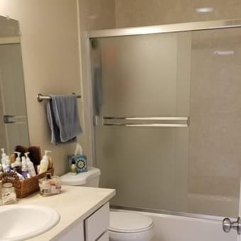 Private junior room, shared bath, beautiful townhouse (Menlo Park) 3