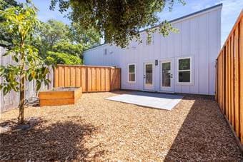 2BR, 1BA Apartment in Redwood City with Private Yard 1