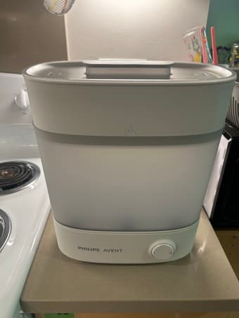 Baby bottle sterilizer 1