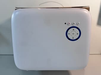 AOREUN WiFi & Bluetooth 5G Projector 4K Indoor/Outdoor Projector 2