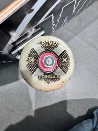 Tanner Van Vark Real Skateboards Complete 4