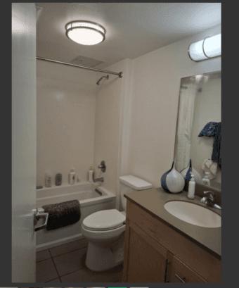 Room in a two-bedroom apartment in Rains 4