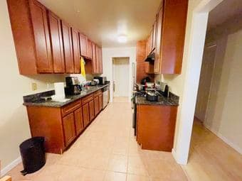 【Palo Alto 94306】 【Rent O-N-E room in 2B1B Apt】【 available in July】 2