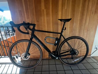 Canyon Endurace 6 - Size L (incl. lights, helmet and bike U-lock) 1