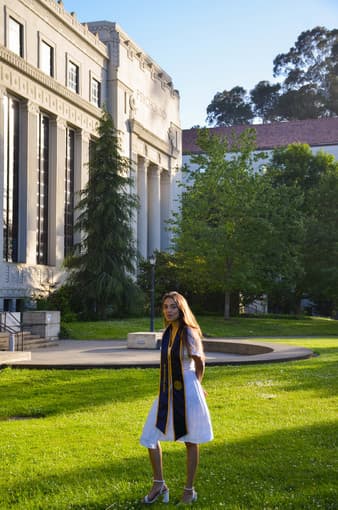 Want high quality grad photos? 3