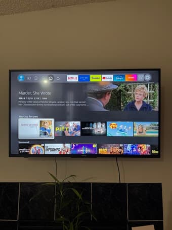 Toshiba 50-inch Smart 4K UHD with Dolby Vision - Fire TV with Mount 1