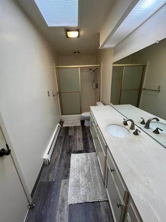 Spacious Room and Bath Available in Large, Community-Focused Home 4