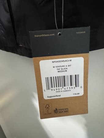 North Face women's medium rain jacket- brand new with tags! 2