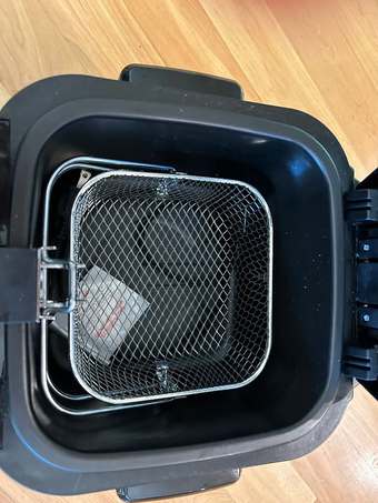 Brand New: Brentwood DEEP FRYER 1
