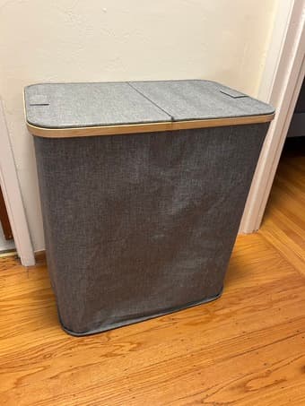 Selling Laundry basket/storage case (Efluky) 1