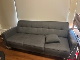 SELLING COUCH - PICK UP BY JUN 15 1