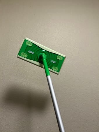 Swiffer mop + dry pods - pick up by jun 15 1