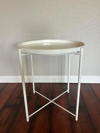 For Sale: White tray table – versatile & stylish 2