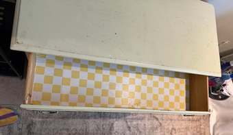 Chest of drawers - 30 h x 17 w x 39 3