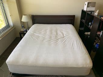 Queen Size Mattress — Soft but Supportive, w/ Clean Cover Included 2