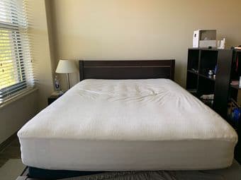 Queen Size Mattress — Soft but Supportive, w/ Clean Cover Included 3