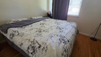 Adjustable bed with premium mattress 1