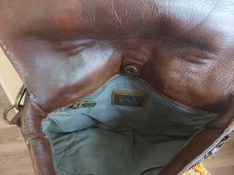 Leather messenger bag (Roots tribe) 4