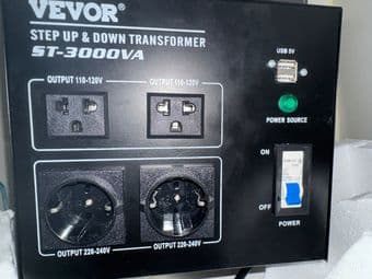 VEVOR Voltage Converter Transformer 3000W (240V-110V & vice versa) 1