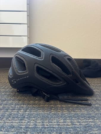 Scooter + U-lcok + Vise Phone Mount + Helmet 3