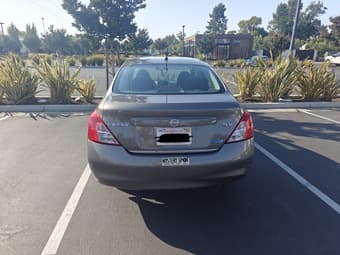 Nissan Versa SV 2012 83K miles for sale 3