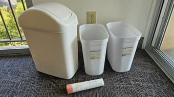 3 Trash bins (free trash bags) 1