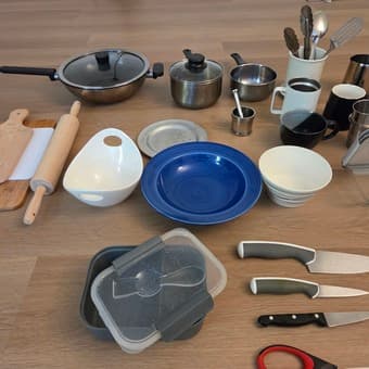 Cooking items, bakeware 3