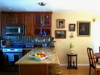 Menlo Park furnished room long-term available July 15 2