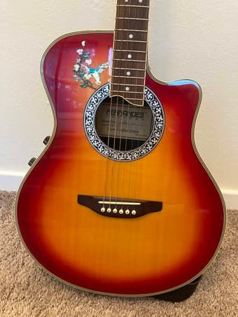 Electric Acoustic Sunburst Guitar + Bag 2