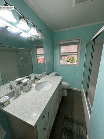 One furnished bedroom in East Palo Alto available on 7/14/2025 4