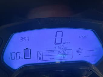 FAST ELECTRIC MOTORCYCLE FOR SALE: Charge at any 120 volt outlet 4