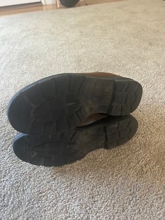 Mens Blundstones - Size 8.5 2