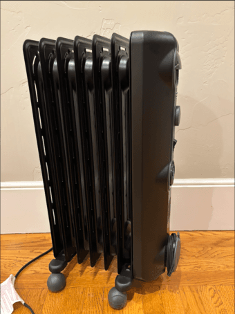 Oil Filled Radiator Space Heater - Quiet, Portable, Used Only 1 month 4