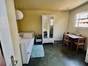 Palo Alto sunny stand - alone studio; free rent for light elderly care 1