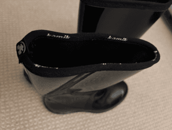 Kamik Women’s Rainboots in Black (size 8, like new) 3