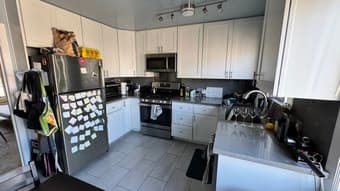 Looking for roommate for 2 Br, 1 Ba apartment in Palo Alto 2