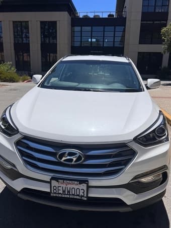 2018 Hyundai Santa fe 52k mile 1