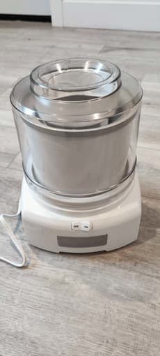 Icecream maker 1