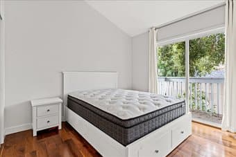 Rooms Available in PA Home on Uni Ave (5 min walk to Caltrain) 3