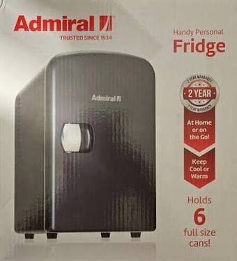 Selling mini fridge 3